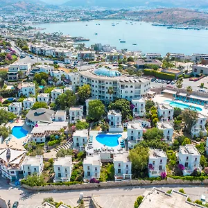 Отель Riva Bodrum Resort- Adult Only +16 ****
